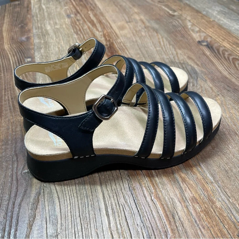 New ~ Dansko Roxie Nappa Sandal Size 40 EU ~ (9.5 -10) US